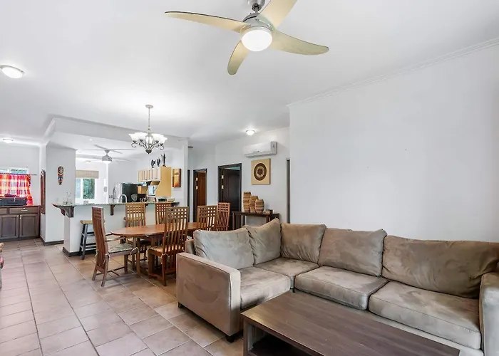 3-bd Beauty With Pool Near Apartamento